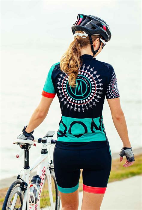 Womens Cycling Clothing 